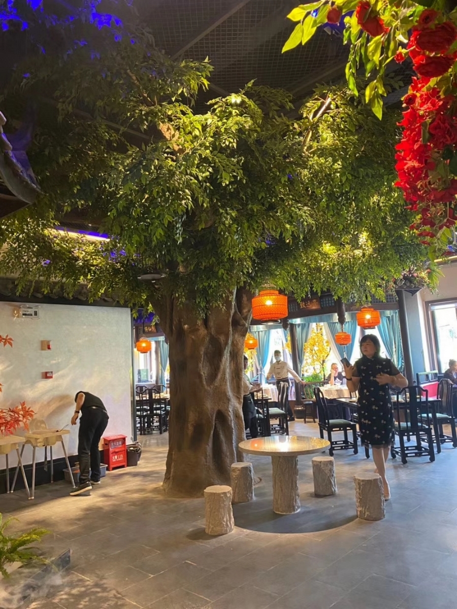 成都老厨子餐饮仿真植物景观