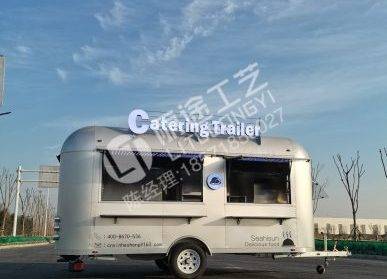 流動(dòng)餐車，銀色街頭路邊多功能特色小吃車廠家